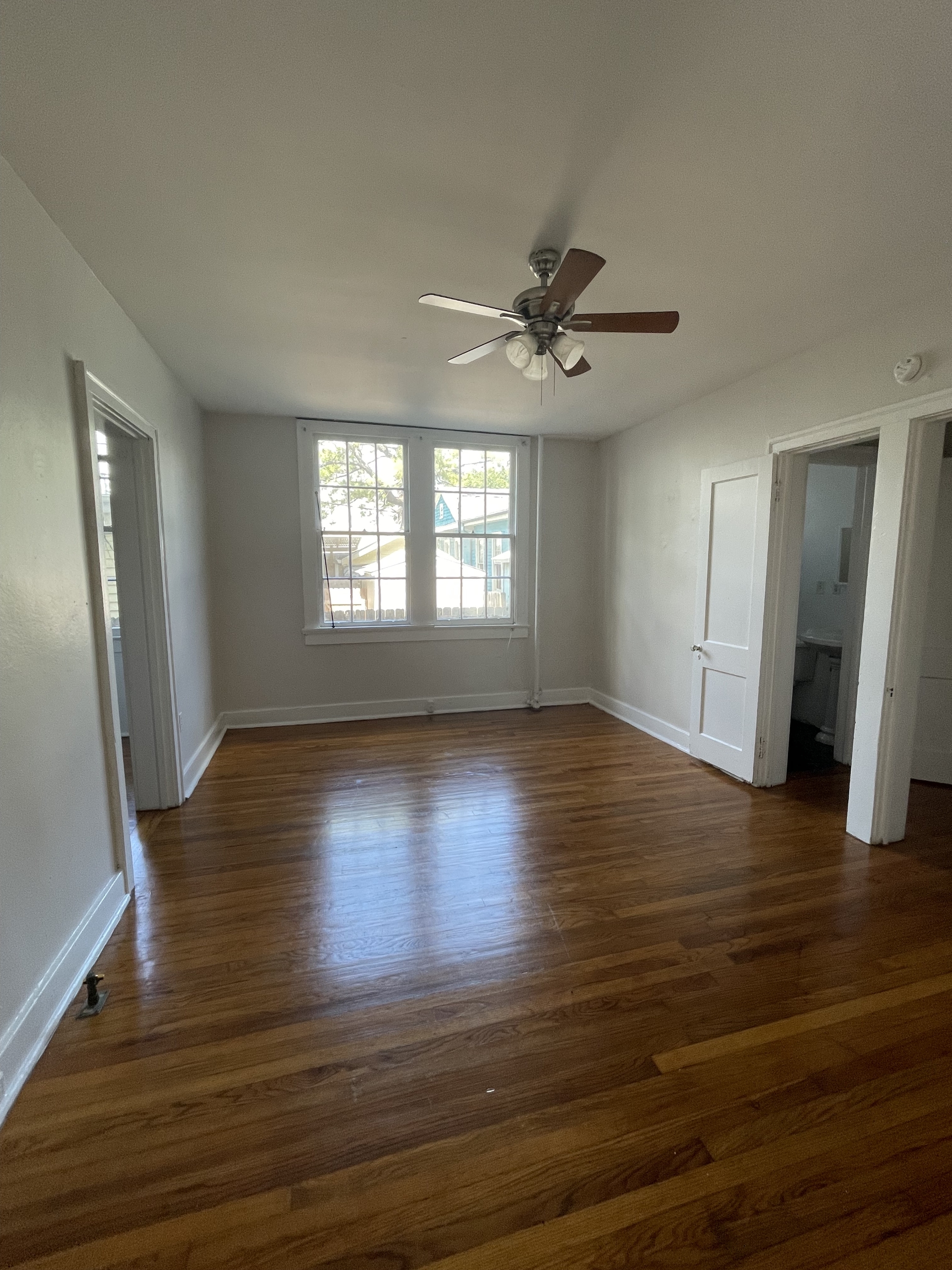 7825 St Charles Ave. Unit E