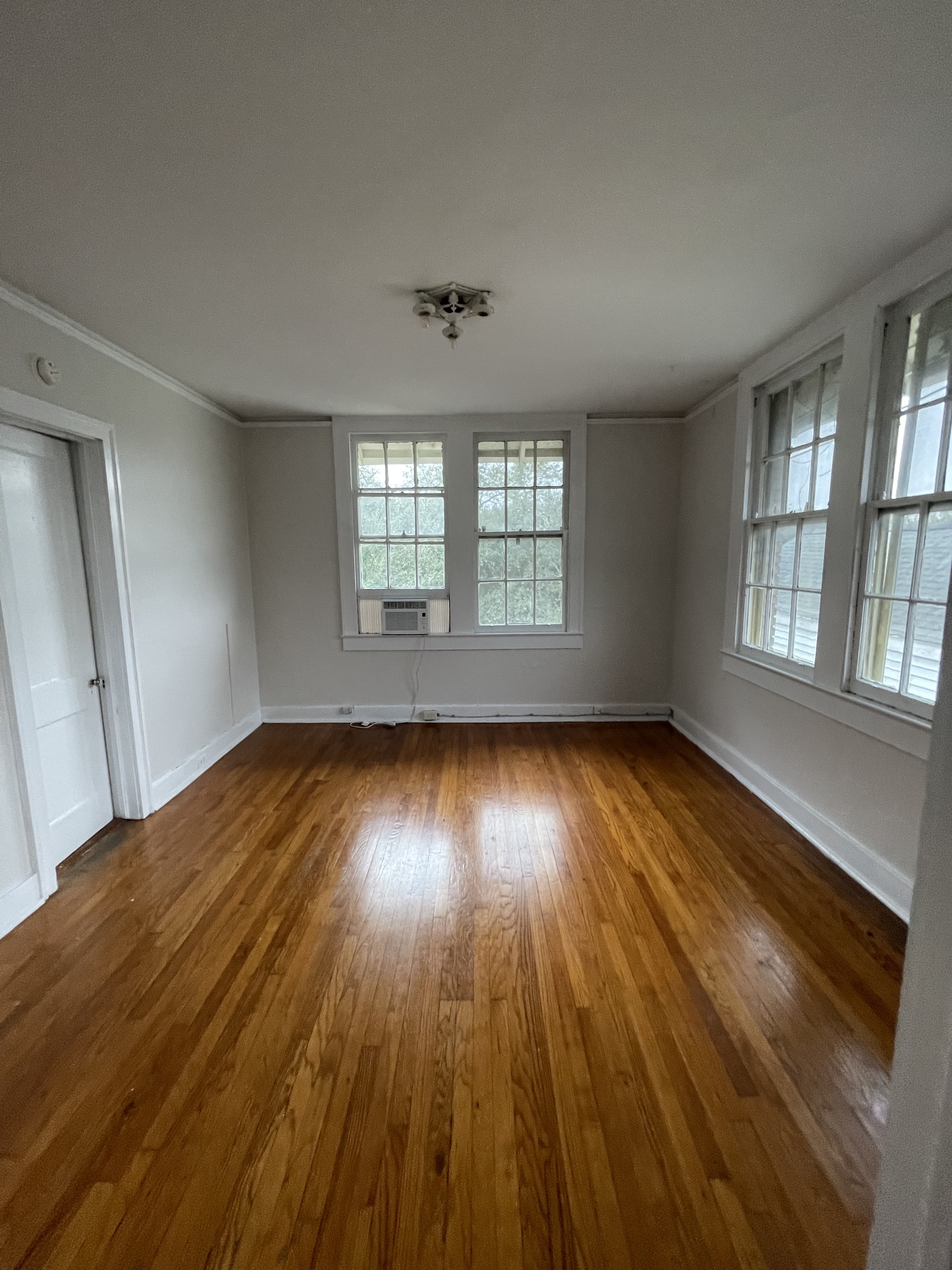 7825 St Charles Ave. Unit P