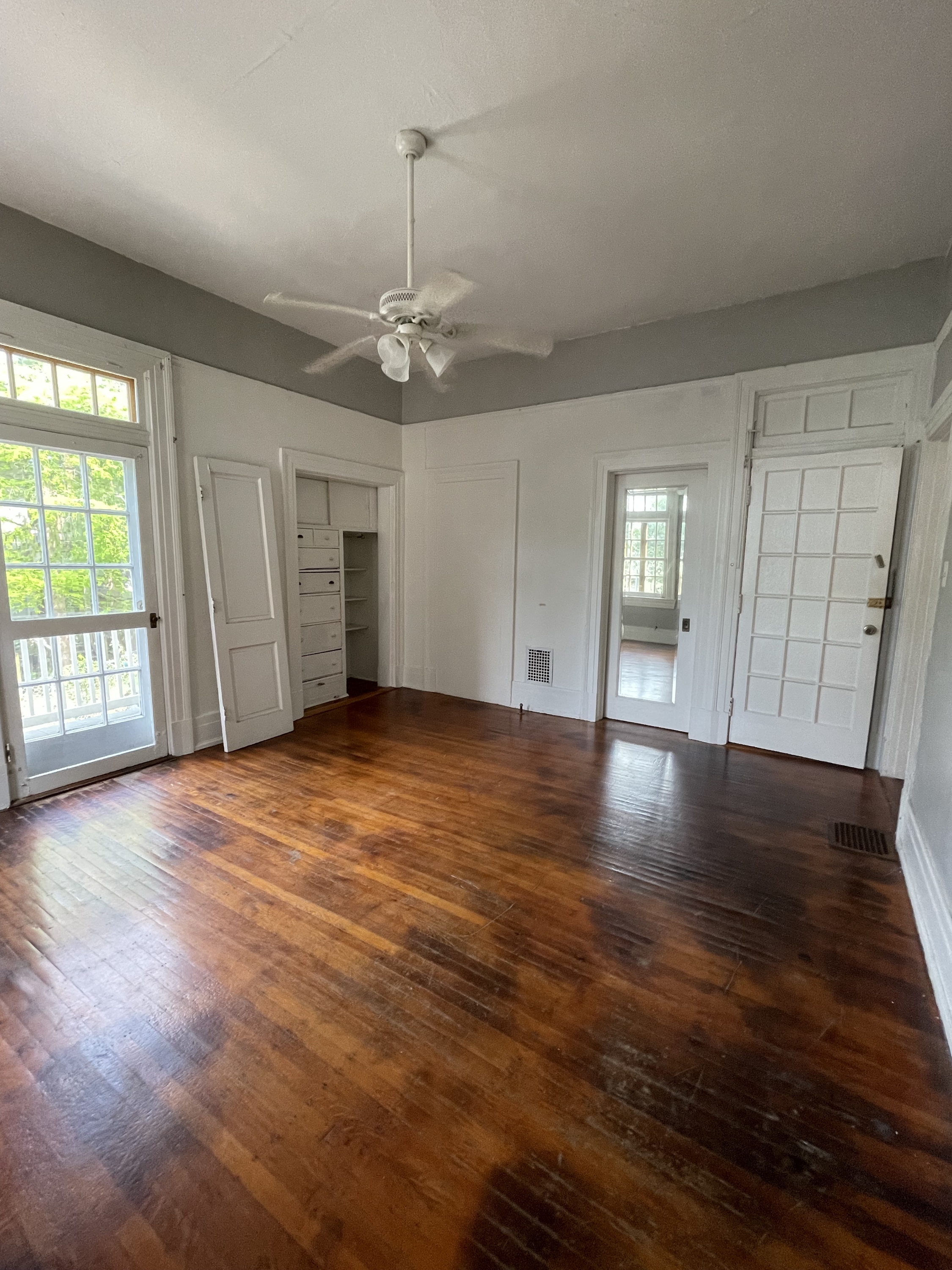 7819 St Charles Ave. Unit E