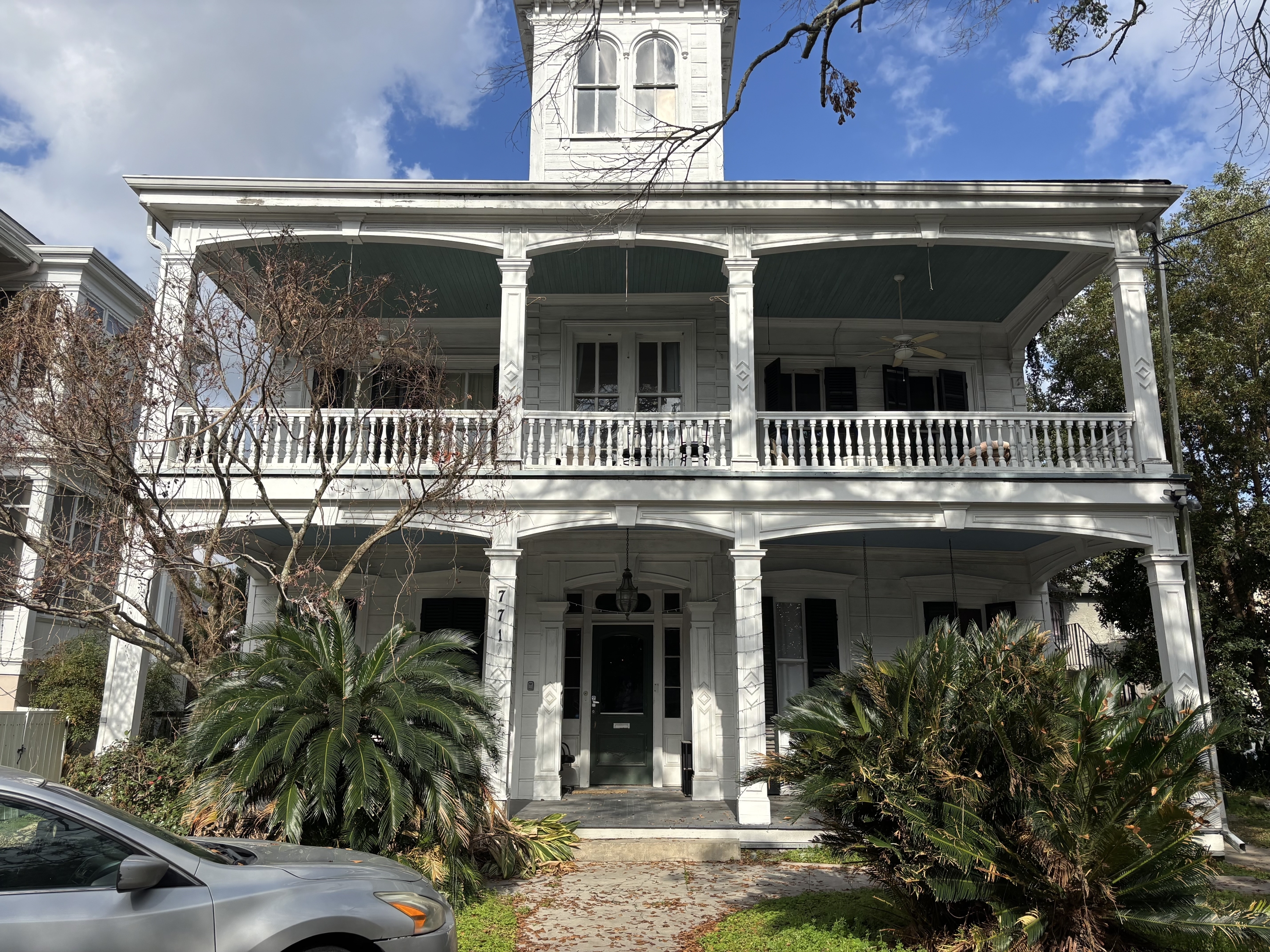 Property main image
